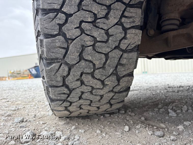 image for item FG2820 2020 Chevrolet Silverado 2500HD Crew Cab pickup truck