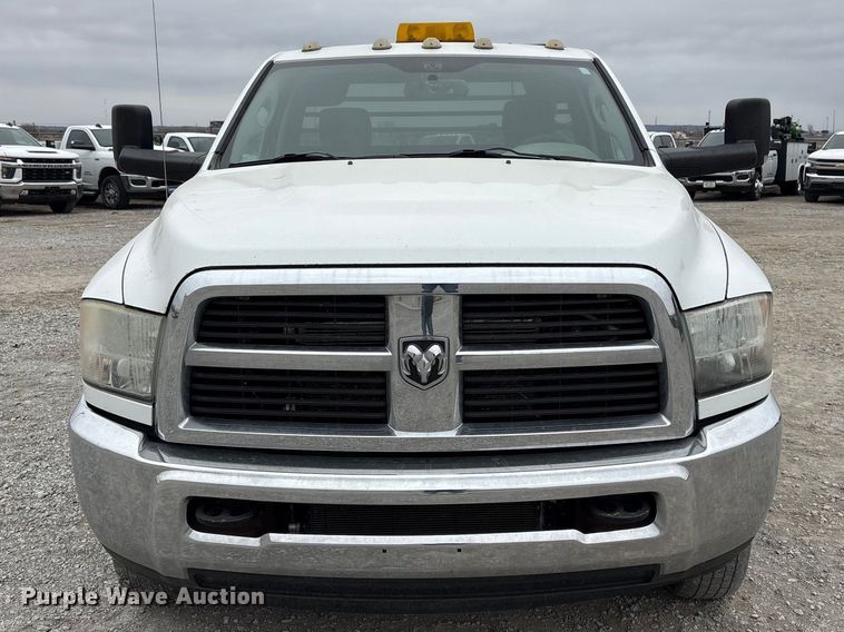 image for item FG2821 2012 RAM 3500 flatbed pickup truck
