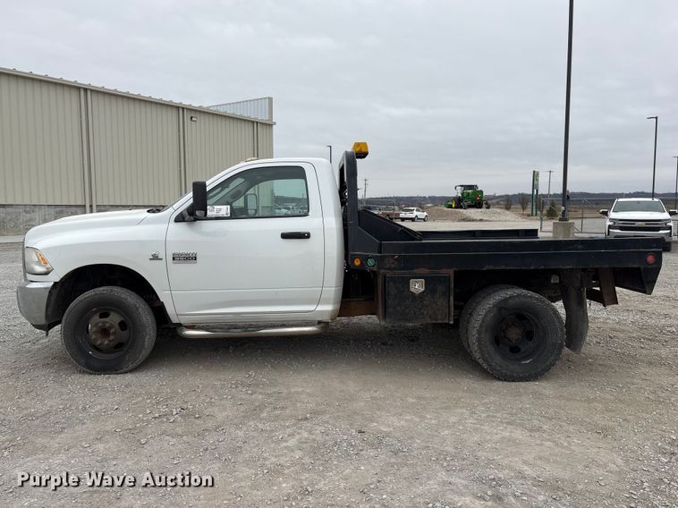 image for item FG2821 2012 RAM 3500 flatbed pickup truck