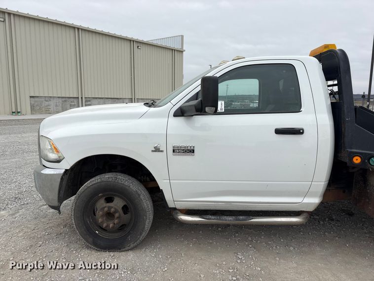 image for item FG2821 2012 RAM 3500 flatbed pickup truck