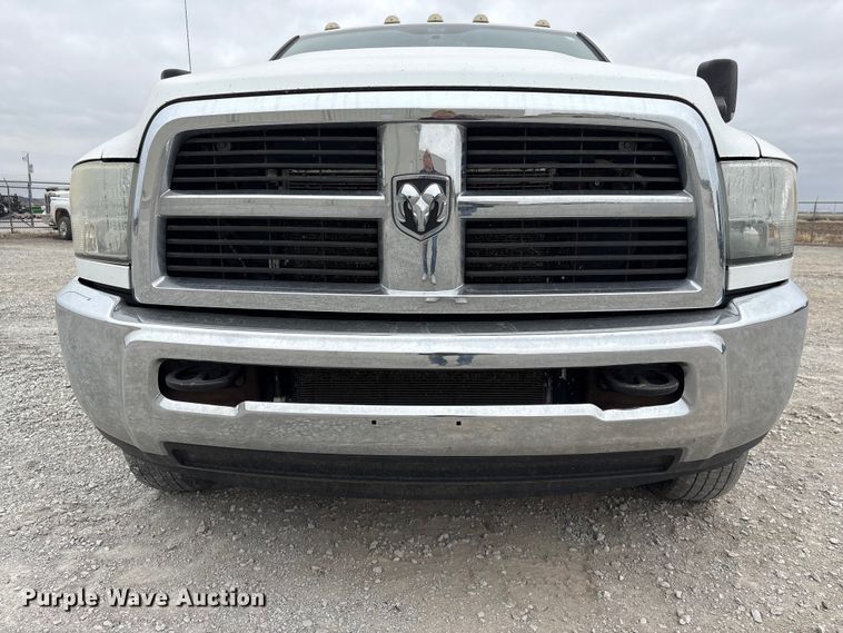 image for item FG2821 2012 RAM 3500 flatbed pickup truck