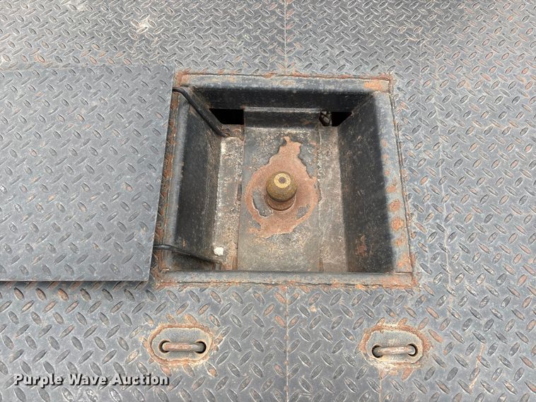 image for item FG2821 2012 RAM 3500 flatbed pickup truck