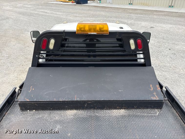 image for item FG2821 2012 RAM 3500 flatbed pickup truck