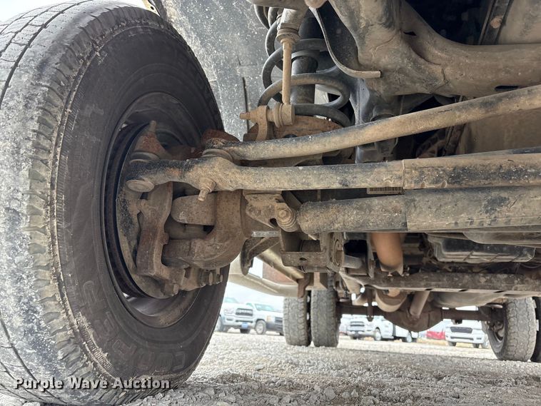 image for item FG2821 2012 RAM 3500 flatbed pickup truck