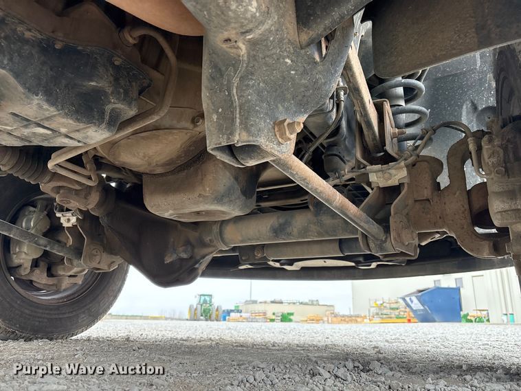 image for item FG2821 2012 RAM 3500 flatbed pickup truck