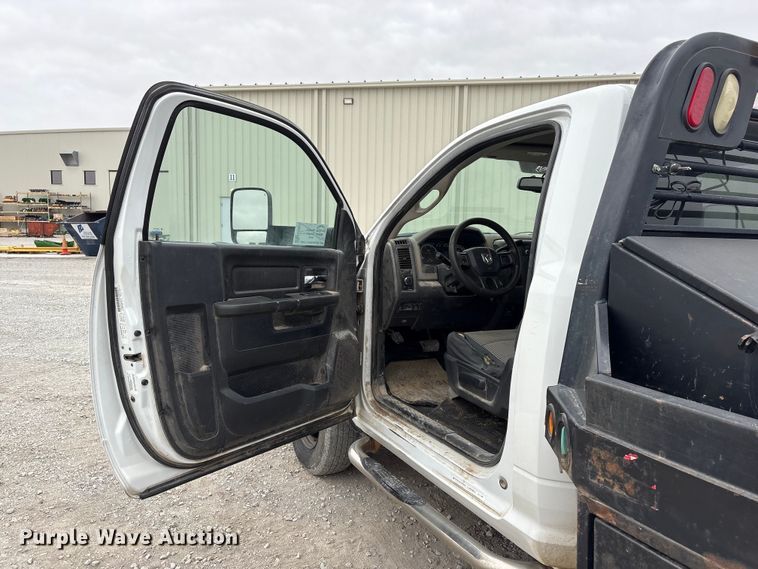 image for item FG2821 2012 RAM 3500 flatbed pickup truck