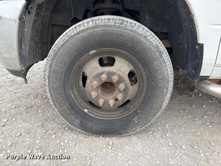 image for item FG2821 2012 RAM 3500 flatbed pickup truck