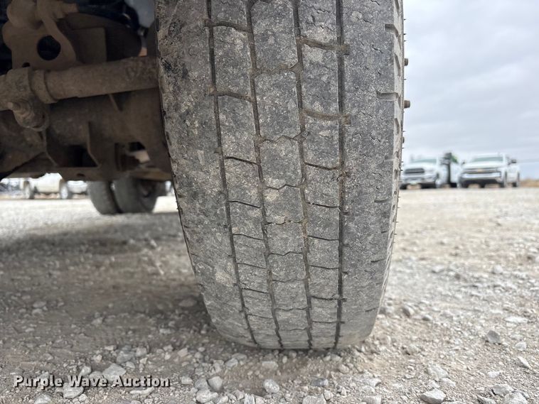 image for item FG2821 2012 RAM 3500 flatbed pickup truck