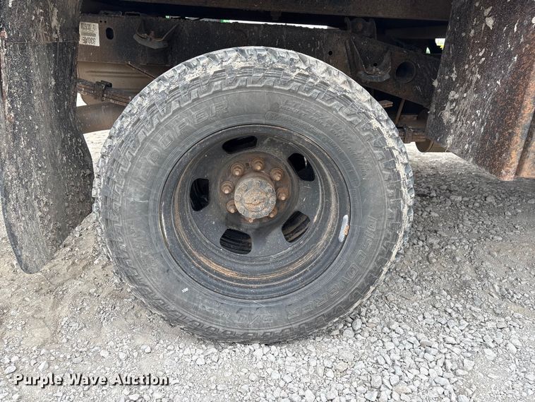 image for item FG2821 2012 RAM 3500 flatbed pickup truck