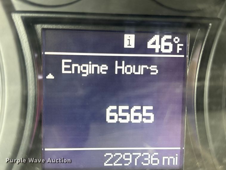 image for item FG2821 2012 RAM 3500 flatbed pickup truck