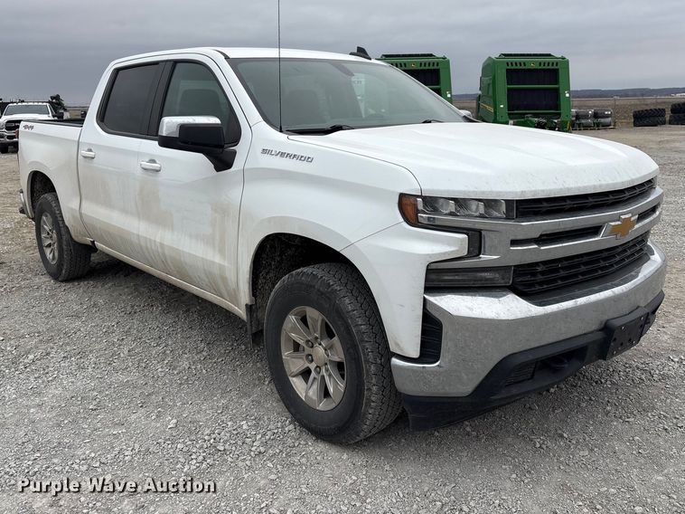 image for item FG2822 2021 Chevrolet Silverado 1500 Crew Cab pickup truck