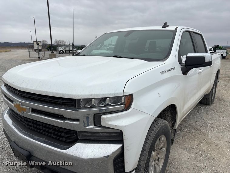 image for item FG2822 2021 Chevrolet Silverado 1500 Crew Cab pickup truck