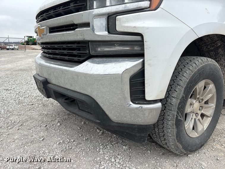 image for item FG2822 2021 Chevrolet Silverado 1500 Crew Cab pickup truck