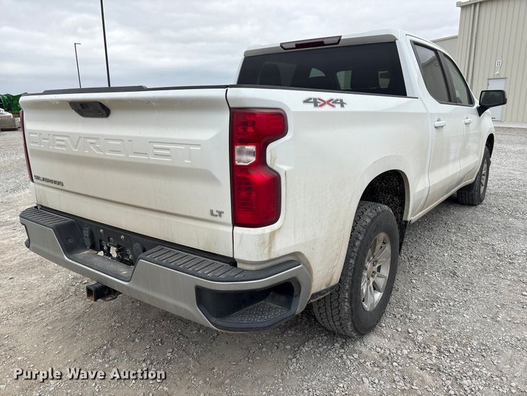 image for item FG2822 2021 Chevrolet Silverado 1500 Crew Cab pickup truck