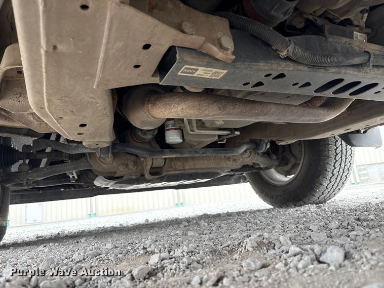 image for item FG2822 2021 Chevrolet Silverado 1500 Crew Cab pickup truck