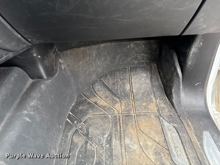 image for item FG2822 2021 Chevrolet Silverado 1500 Crew Cab pickup truck