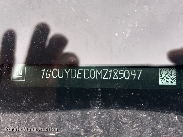 image for item FG2822 2021 Chevrolet Silverado 1500 Crew Cab pickup truck