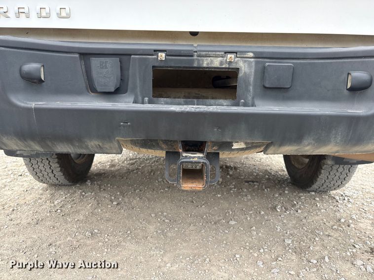 image for item FG2823 2013 Chevrolet Silverado 1500 pickup truck