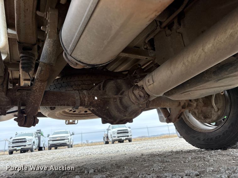 image for item FG2823 2013 Chevrolet Silverado 1500 pickup truck