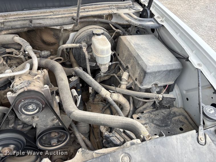 image for item FG2823 2013 Chevrolet Silverado 1500 pickup truck