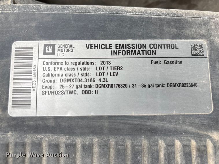 image for item FG2823 2013 Chevrolet Silverado 1500 pickup truck