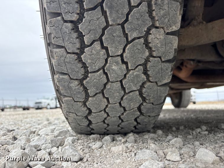 image for item FG2823 2013 Chevrolet Silverado 1500 pickup truck