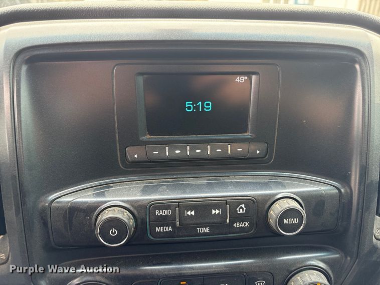 image for item FG2826 2016 Chevrolet Silverado 2500HD Crew Cab pickup truck