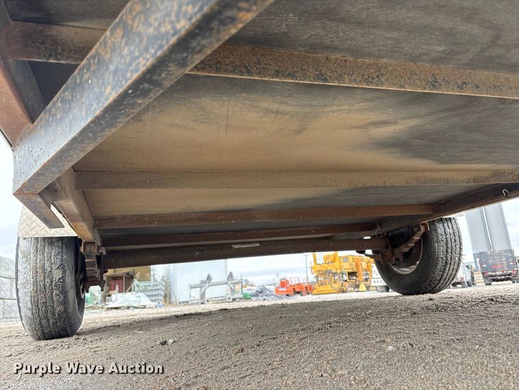 image for item FG2827 2014 Carry-On enclosed cargo trailer