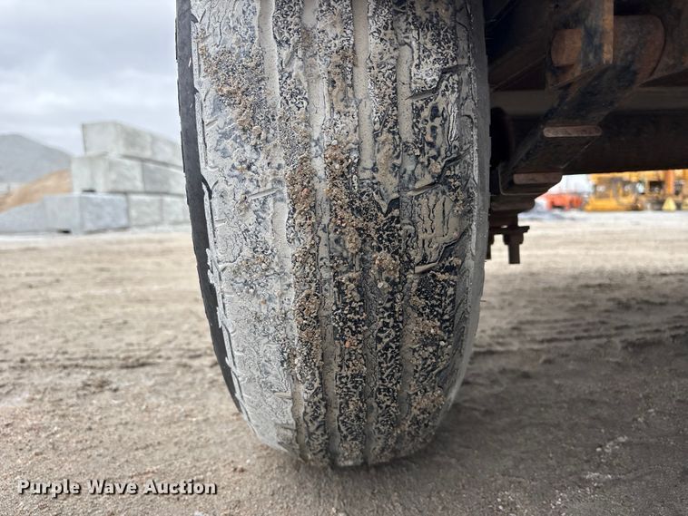 image for item FG2827 2014 Carry-On enclosed cargo trailer