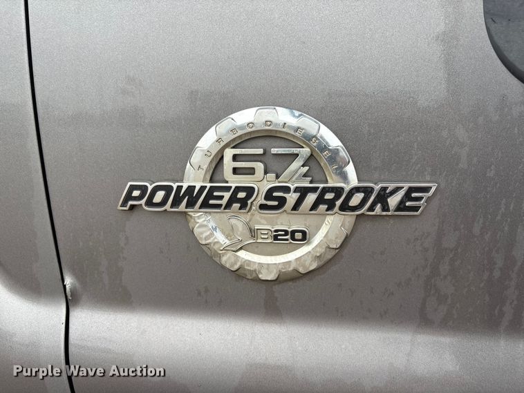 image for item FG2840 2011 Ford F250 Super Duty Ext. Cab pickup truck