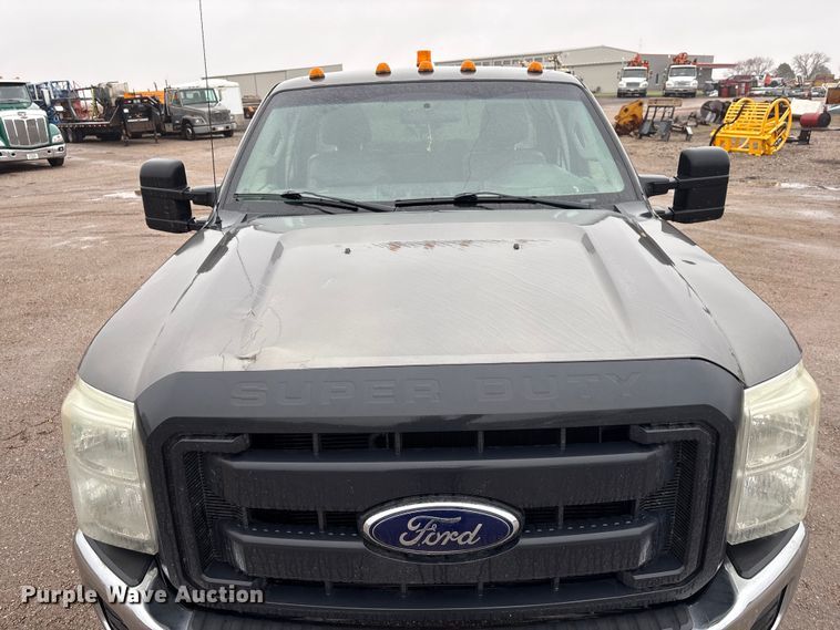 image for item FG2840 2011 Ford F250 Super Duty Ext. Cab pickup truck