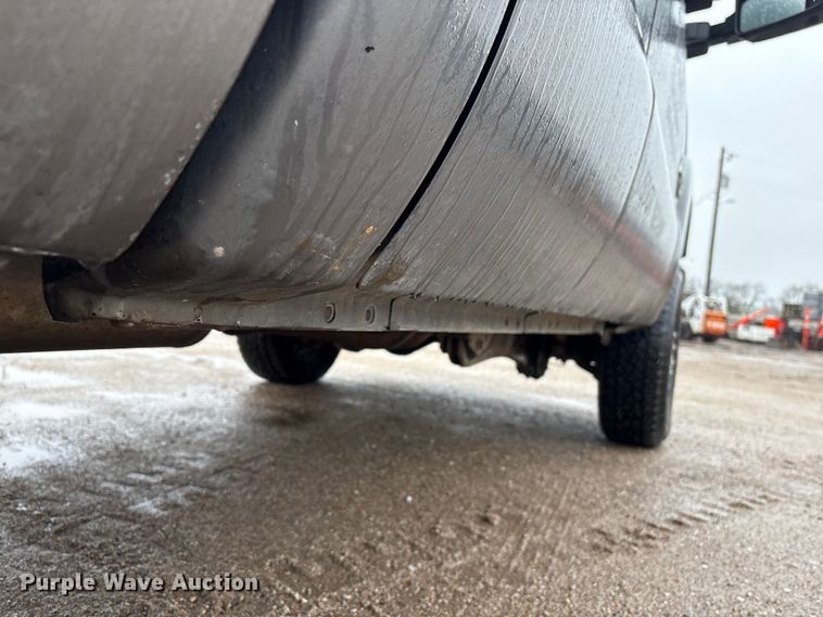 image for item FG2840 2011 Ford F250 Super Duty Ext. Cab pickup truck