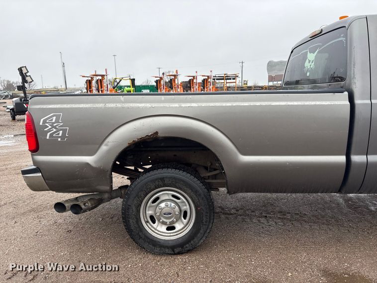 image for item FG2840 2011 Ford F250 Super Duty Ext. Cab pickup truck