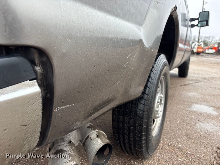 image for item FG2840 2011 Ford F250 Super Duty Ext. Cab pickup truck