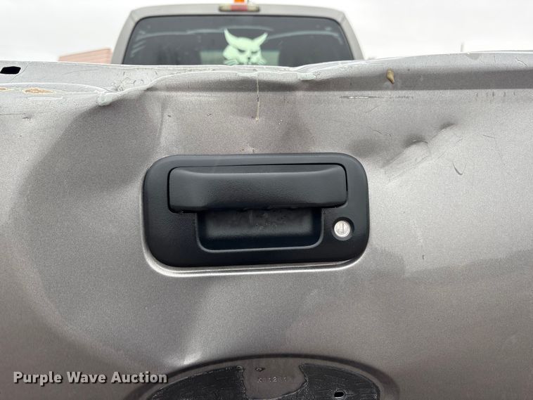 image for item FG2840 2011 Ford F250 Super Duty Ext. Cab pickup truck