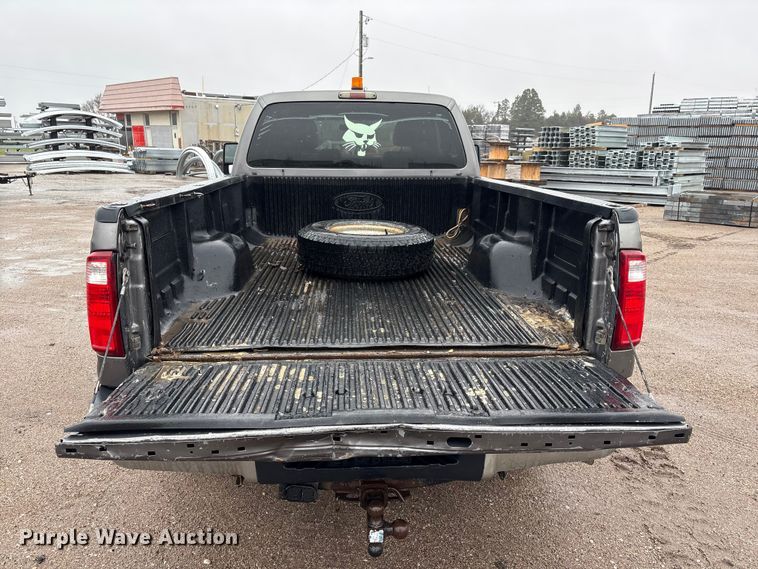 image for item FG2840 2011 Ford F250 Super Duty Ext. Cab pickup truck