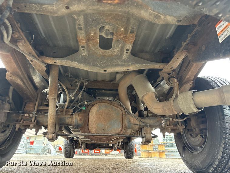 image for item FG2840 2011 Ford F250 Super Duty Ext. Cab pickup truck