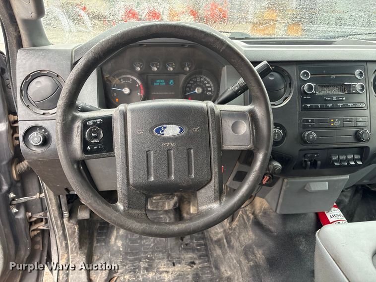 image for item FG2840 2011 Ford F250 Super Duty Ext. Cab pickup truck