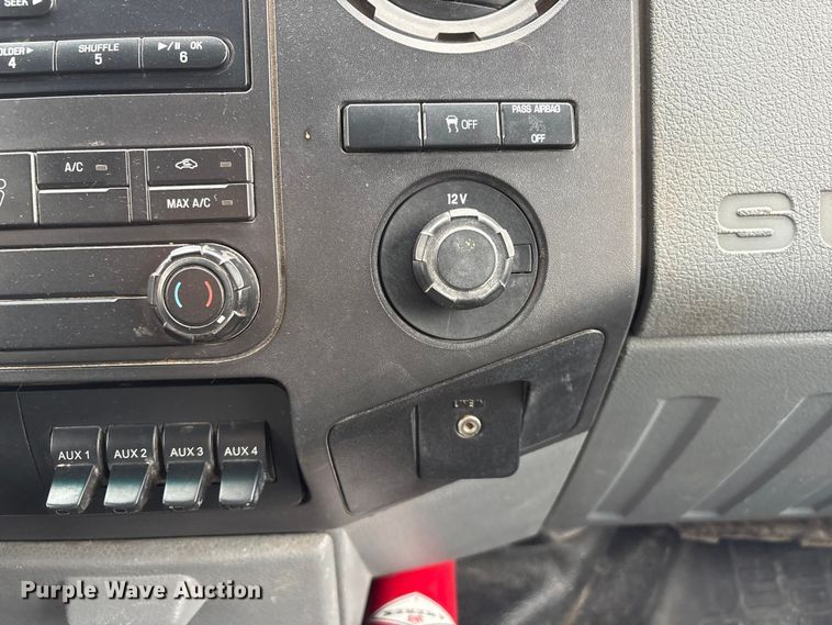 image for item FG2840 2011 Ford F250 Super Duty Ext. Cab pickup truck