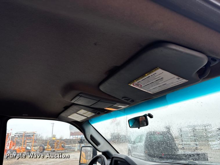 image for item FG2840 2011 Ford F250 Super Duty Ext. Cab pickup truck