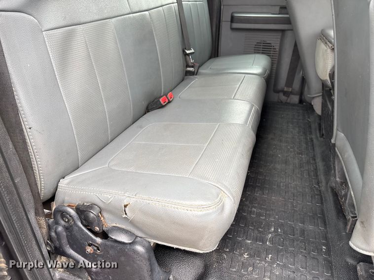 image for item FG2840 2011 Ford F250 Super Duty Ext. Cab pickup truck