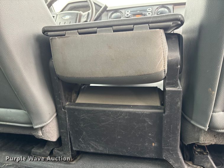 image for item FG2840 2011 Ford F250 Super Duty Ext. Cab pickup truck