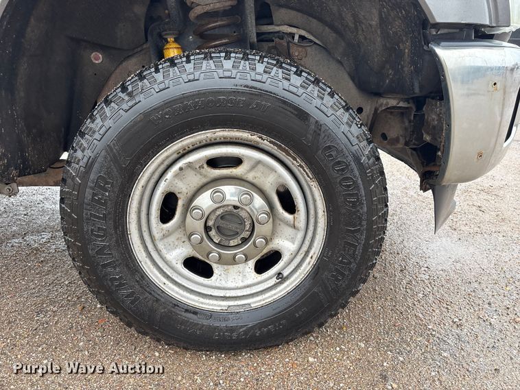 image for item FG2840 2011 Ford F250 Super Duty Ext. Cab pickup truck