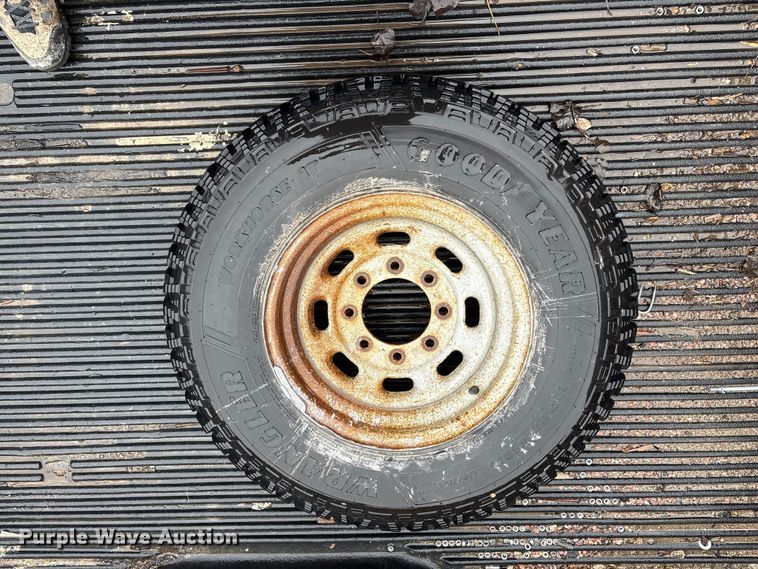 image for item FG2840 2011 Ford F250 Super Duty Ext. Cab pickup truck