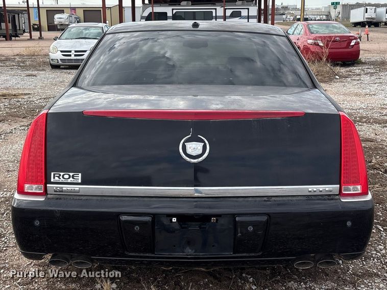 image for item FG2842 2006 Cadillac DTS 