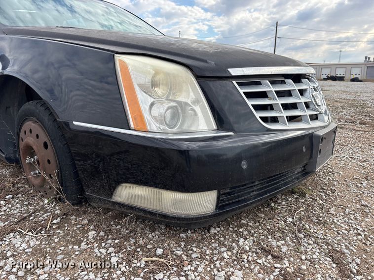 image for item FG2842 2006 Cadillac DTS 