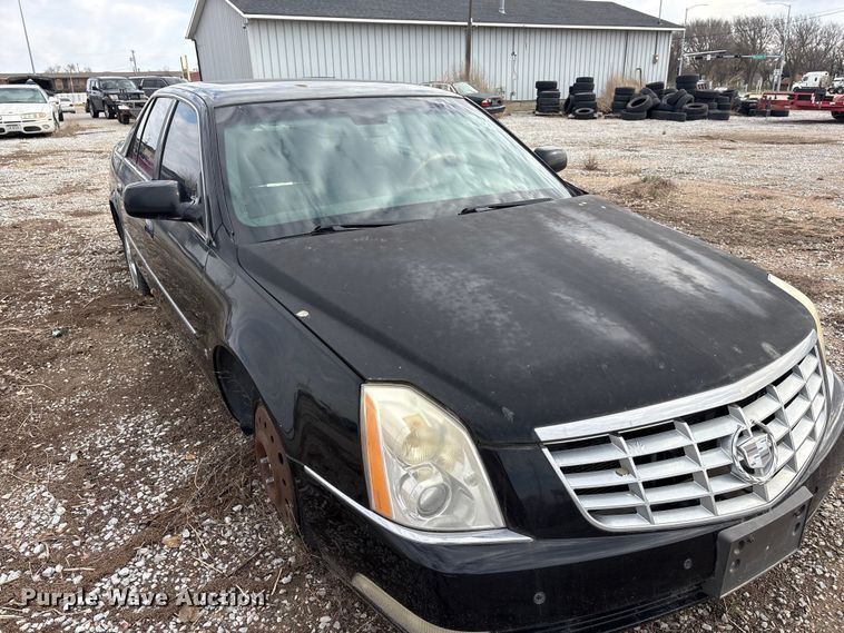 image for item FG2842 2006 Cadillac DTS 
