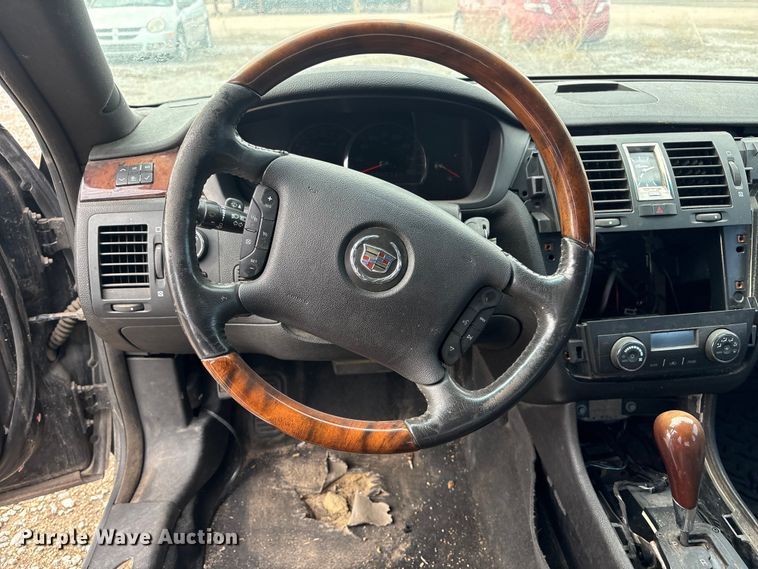 image for item FG2842 2006 Cadillac DTS 