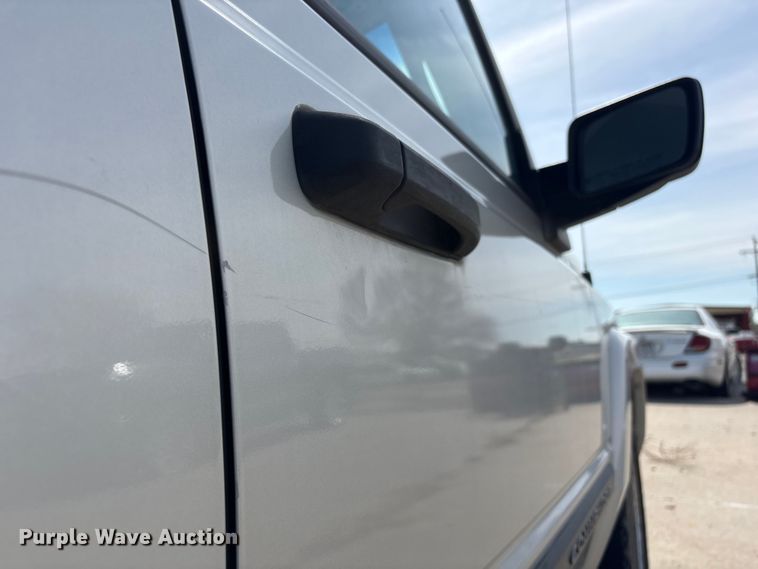 image for item FG2843 2006 Jeep Commander SUV