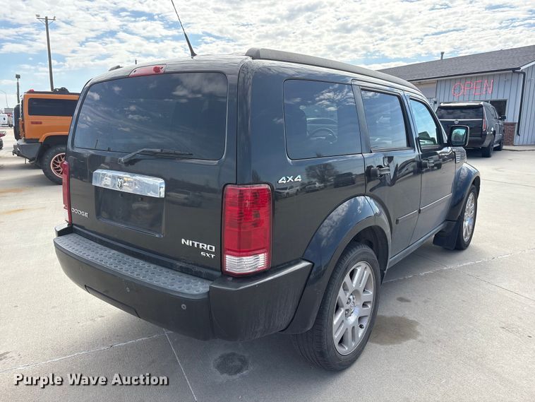 image for item FG2844 2011 Dodge Nitro SUV